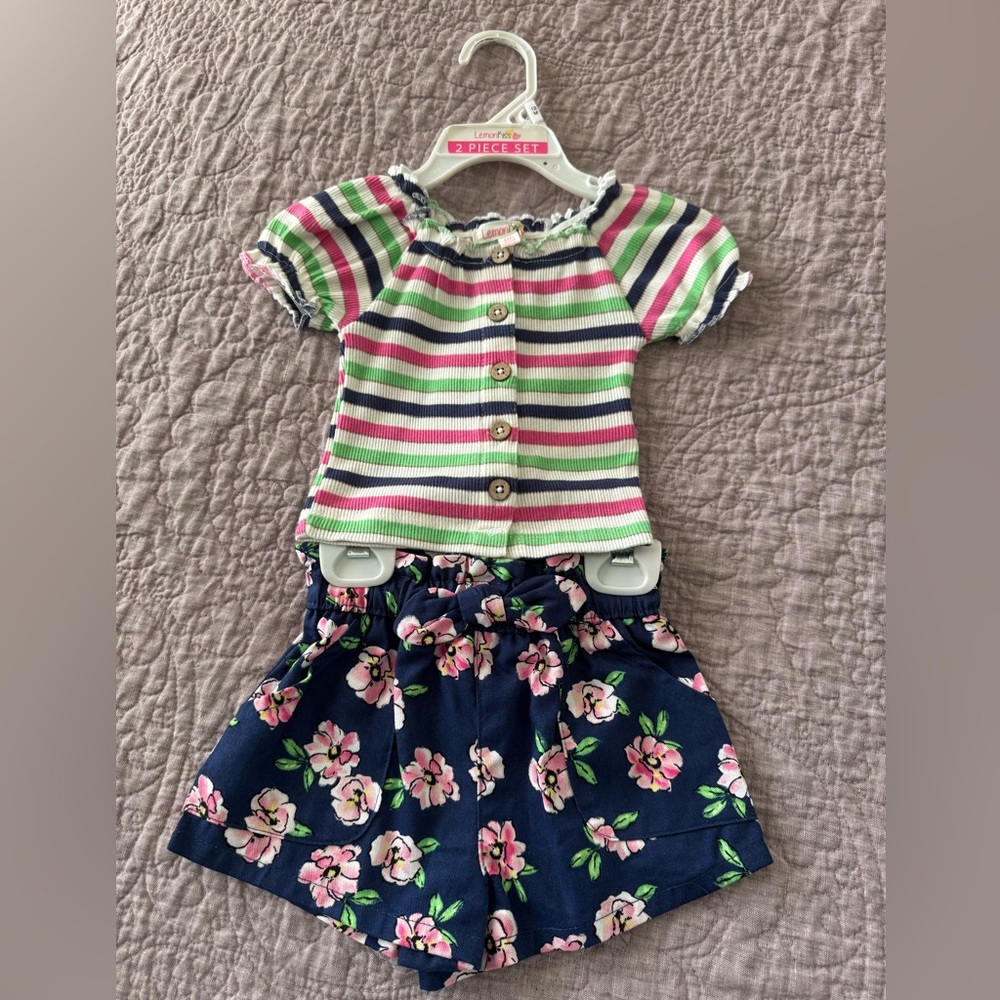 Lemon Kiss 2-Piece Floral Shorts Set NWOT